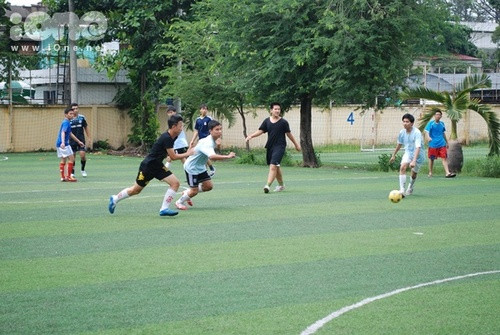 4-truong-thpt-sai-thanh-co-khu-the-duc-xanh-mat-hoanh-trang-7