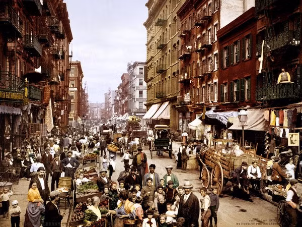 1541003historiccity07-3caa5