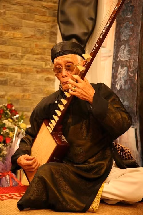 Đệ nhất danh cầm Nguyễn Phú Đẹ ra đi khi chưa kịp nhận danh hiệu Nghệ nhân Nhân dân