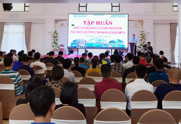 Quang cảnh buổi khai mạc. Quang cảnh buổi khai mạc.