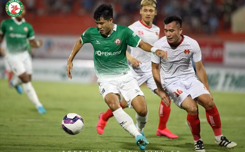 Lịch thi đấu bóng đá 18/5: Lịch thi đấu vòng 19 V-League, Serie A