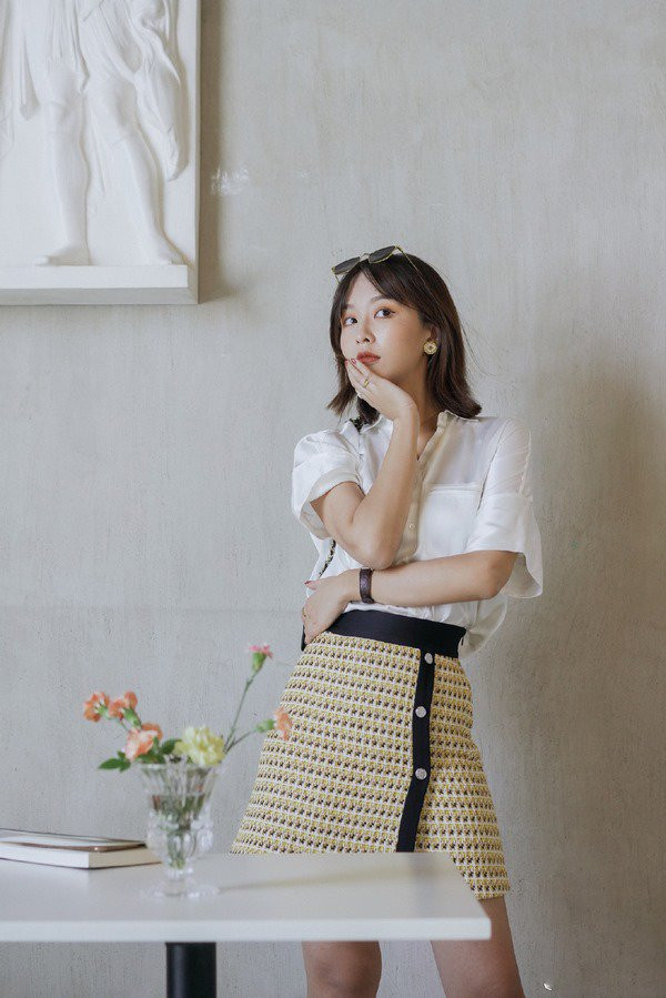 4 mẫu trang phục chị em nhất định không nên mặc đi làm kẻo mất hình tượng ảnh 3 khong muon mat hinh tuong trong mat dong nghiep, co nhung thu chi em nhat dinh dung dien di lam - 4