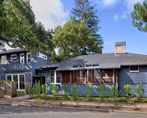 me man nhung mau nha cap 4 nho dep mang phong cach co dien - 4