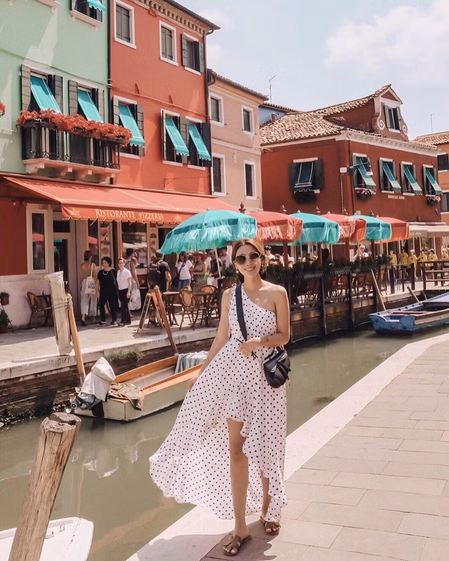 4 mẫu váy đơn giản nhưng thừa độ sang chảnh, tinh tế ảnh 12 4 mẫu váy đơn giản nhưng thừa độ sang chảnh, tinh tế ảnh 12