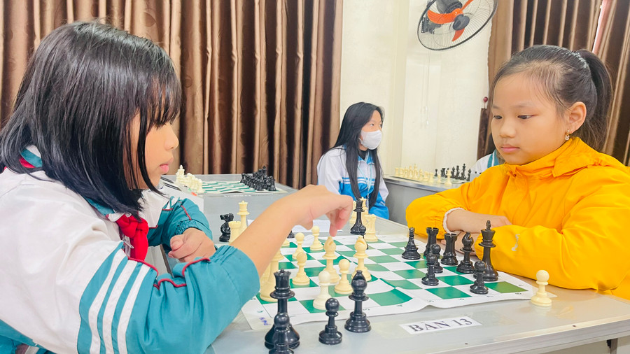 Cờ vua là một trong các bộ môn tại Hội khỏe Phù Đổng năm nay. Cờ vua là một trong các bộ môn tại Hội khỏe Phù Đổng năm nay.