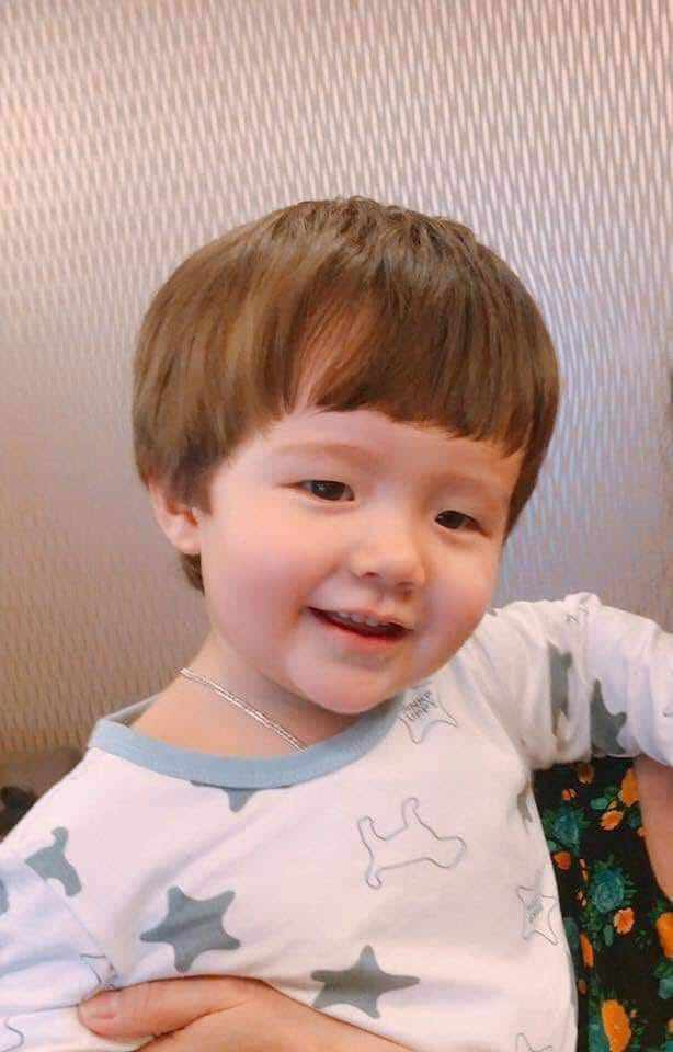 tung la nhoc ty hot hon sao hang a, gio con gai elly tran lai duoc nhan xet the nay! - 8