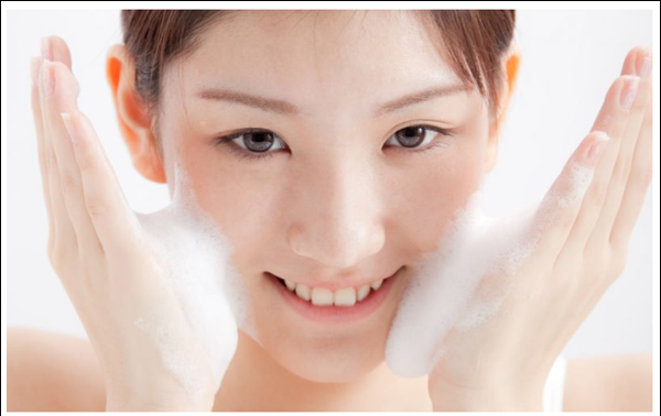 7 bí kíp giúp làm sạch da nhờn, trắng mịn màng không tỳ vết ảnh 1 7 bí kíp giúp làm sạch da nhờn, trắng mịn màng không tỳ vết ảnh 1