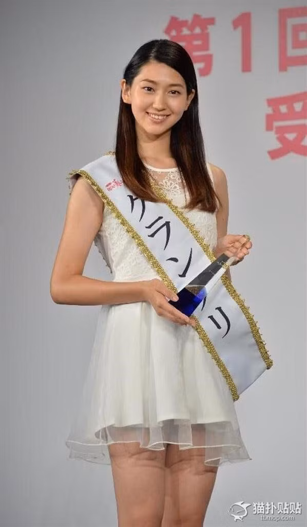 Nhan sac nu sinh 20 tuoi xinh dep nhat Nhat Ban hinh anh 1