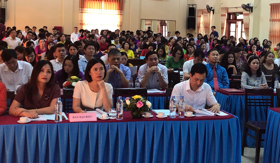 Các đại biểu dự Hội nghị. Các đại biểu dự Hội nghị.