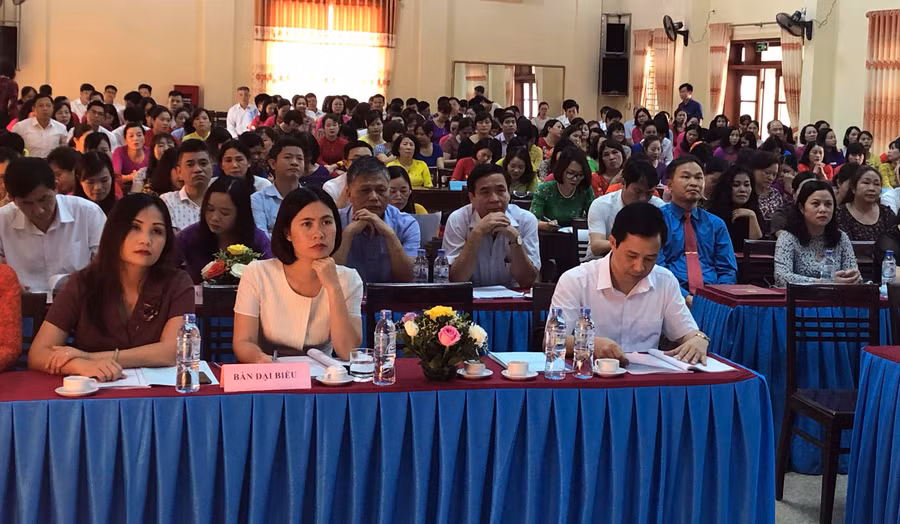 Các đại biểu dự Hội nghị.