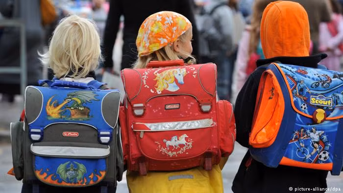 Đức lập sai kịch bản quy mô học sinh?