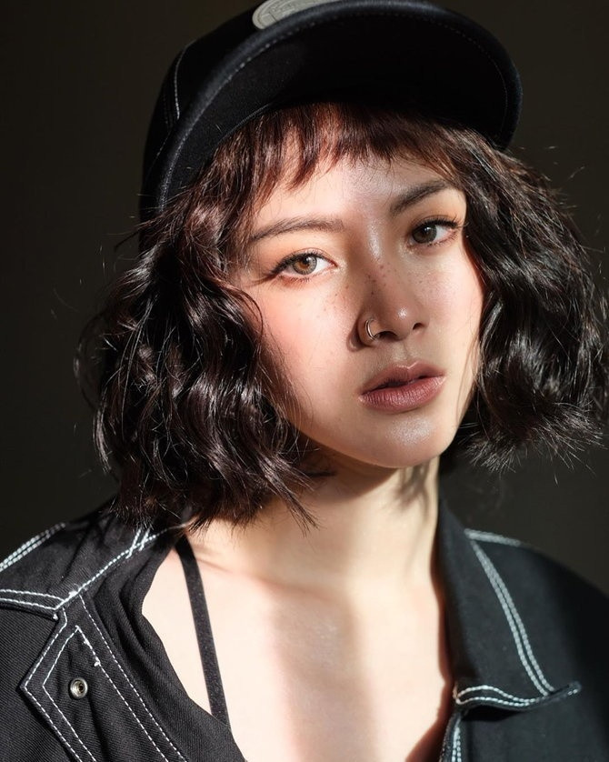 Nhan sắc cực phẩm, đẹp không tì vết của nữ chính "Chiếc lá bay" ảnh 3 Học nữ chính Chiếc lá bay diện loạt kiểu tóc siêu quyến rũ, sang chảnh