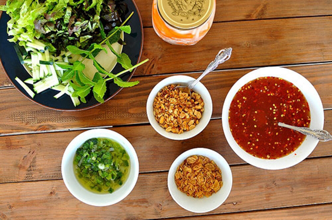 Cách pha các loại nước chấm ngon chị em cần biết ảnh 3