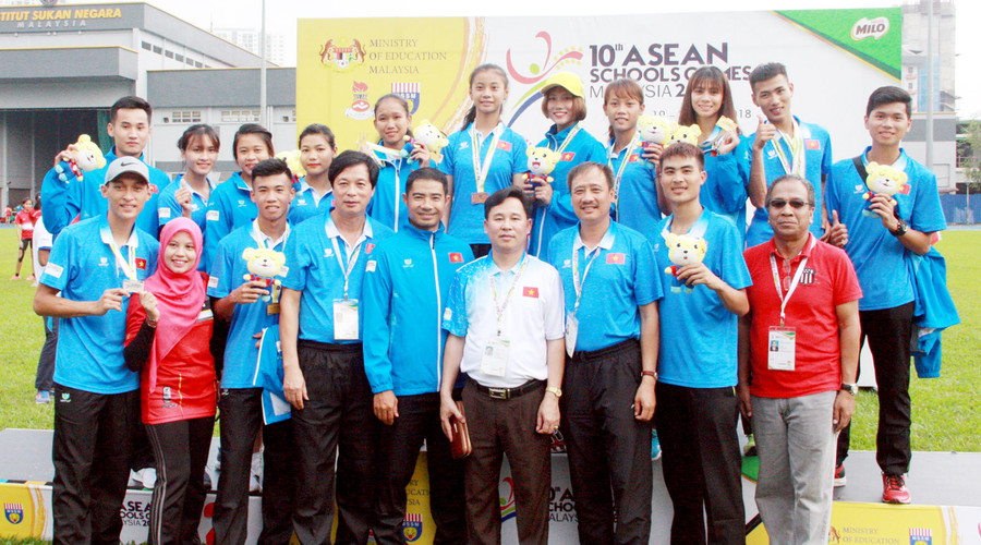 Kết thúc 10th Asean Schools Games năm 2018 các vận động viên điền kinh xuất sắc giành được 7 HCV, 3 HCV, 1 HCĐ Kết thúc 10th Asean Schools Games năm 2018 các vận động viên điền kinh xuất sắc giành được 7 HCV, 3 HCV, 1 HCĐ