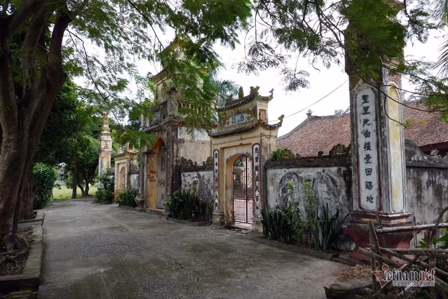 2 làng cạnh nhau, trai gái không được phép kết hôn suốt hàng trăm năm