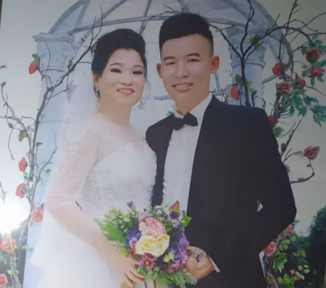 me cua chu re kem co dau 21 tuoi: “toi ban dan cho moi co tien cuoi vo cho con” - 5