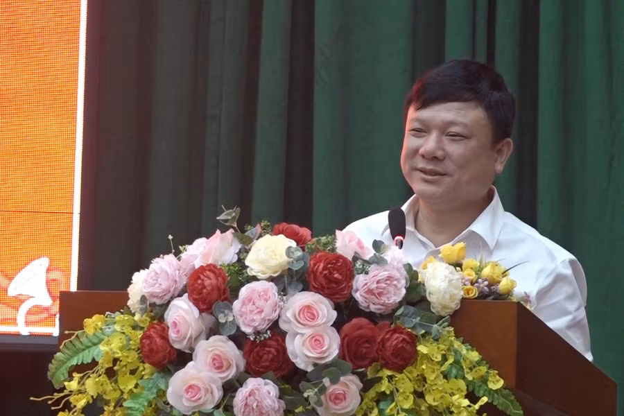 PGS.TS Hoàng Văn Hùng, Giám đốc Đại học Thái Nguyên phát biểu tại lễ khai giảng.