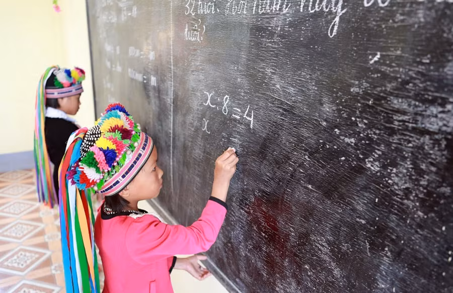 Trong lớp học vùng cao (ảnh minh họa)