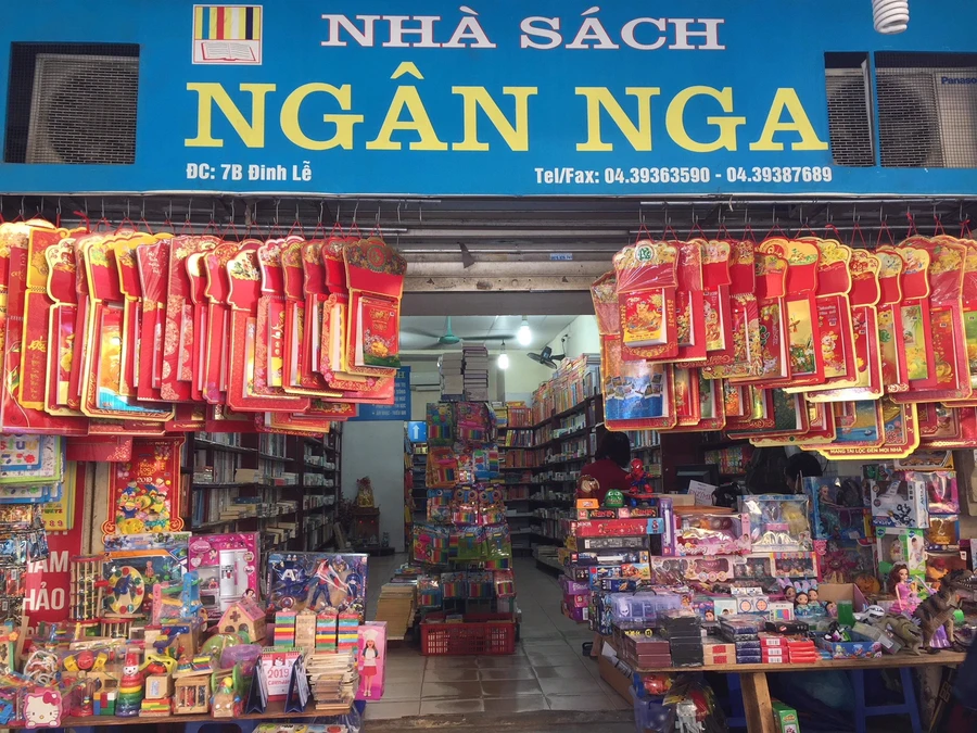 Nhiều mẫu lịch đã được giới thiệu ở các cửa hàng sách