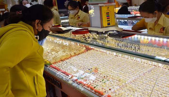 Giá vàng ngày nghỉ lễ tăng trở lại