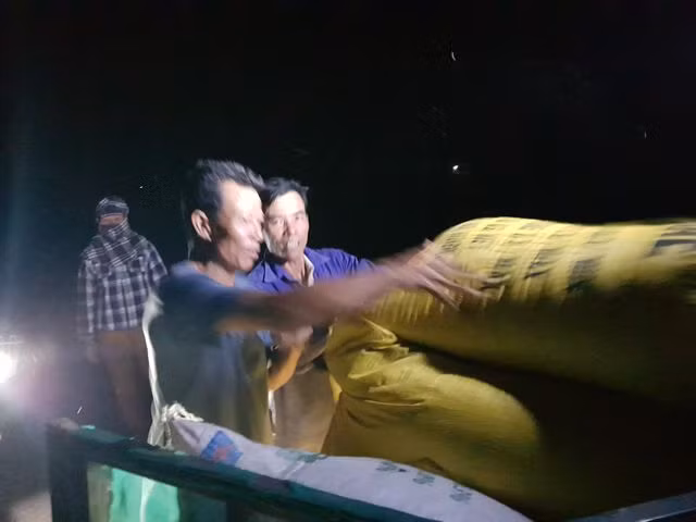 Thanh Hóa cấm biển, Nghệ An sẵn sàng phương án di dời 26 nghìn dân - 9