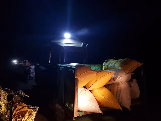 Thanh Hóa cấm biển, Nghệ An sẵn sàng phương án di dời 26 nghìn dân - 8