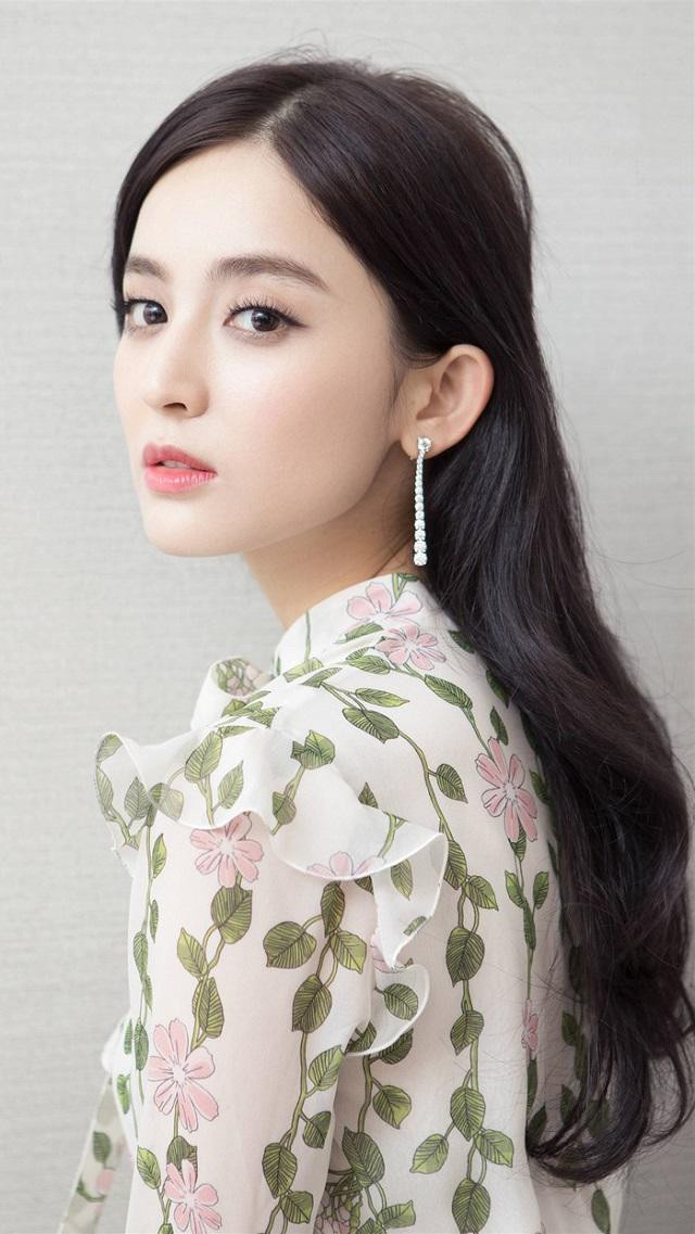 Ảnh chụp lén đẹp không góc chết của mỹ nhân dân tộc thiểu số ảnh 8 Ảnh chụp lén đẹp không góc chết của mỹ nhân dân tộc thiểu số ảnh 8