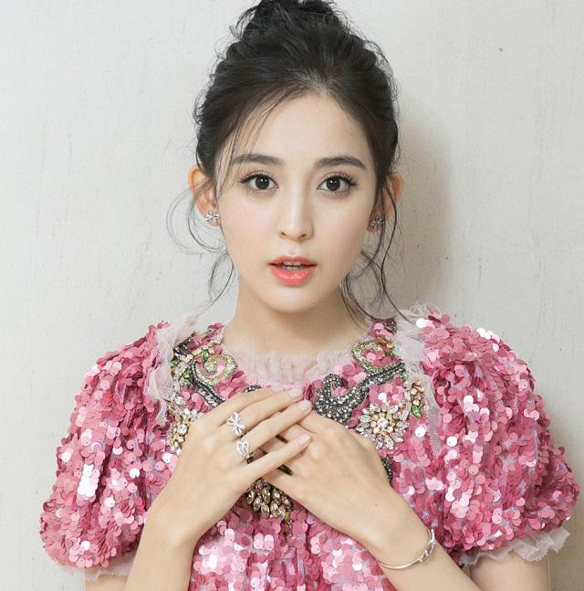 Ảnh chụp lén đẹp không góc chết của mỹ nhân dân tộc thiểu số ảnh 7 Ảnh chụp lén đẹp không góc chết của mỹ nhân dân tộc thiểu số ảnh 7