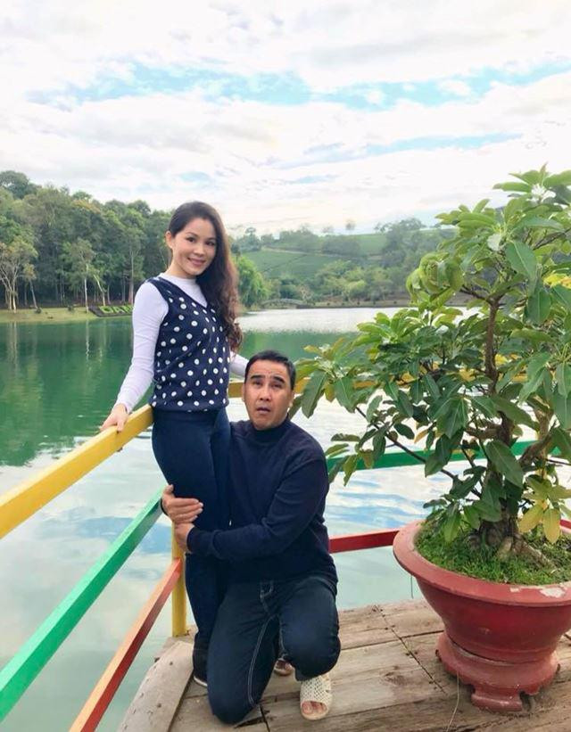 Chân dung người vợ xinh đẹp, tài giỏi đứng sau thành công của “MC quốc dân” Quyền Linh ảnh 5 Chân dung người vợ xinh đẹp, tài giỏi đứng sau thành công của “MC quốc dân” Quyền Linh ảnh 5