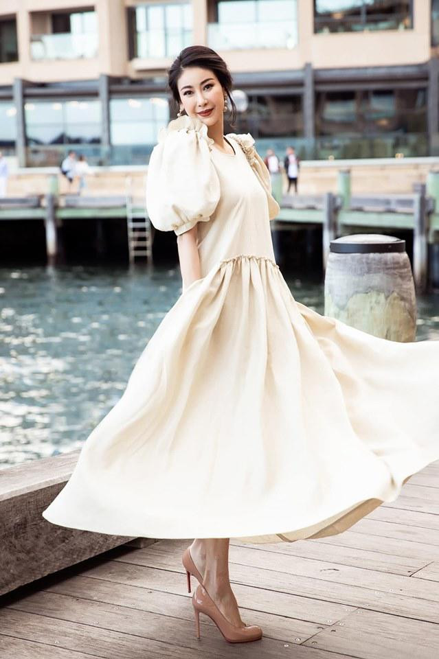 Nữ hoàng ảnh lịch Hiền Mai “tố” nhan sắc thật của dàn Hoa hậu đình đám qua một bức ảnh ảnh 11