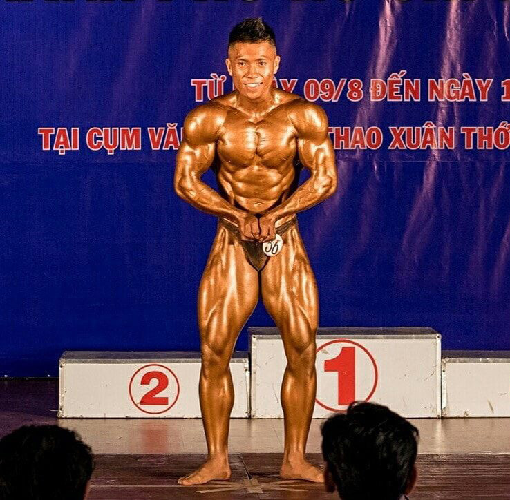 Sinh viên Nhật Huy, Huy chương Bạc Giải vô địch nam trẻ thể dục thể hình TP HCM 2018