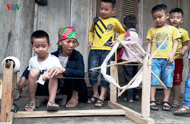 cách thức giáo dục kỹ năng sống ở trường mầm non của yên bái hình 4 cach thuc giao duc ky nang song o truong mam non cua yen bai hinh 4