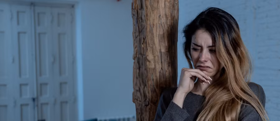 Bạn sẽ cảm thấy mất giá trị và mất đi ý thức về bản sắc. (Ảnh: ITN).