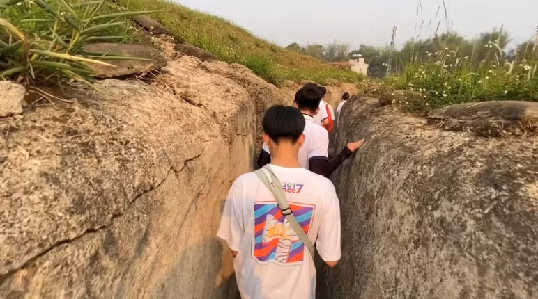 Học sinh được tham gia hoạt động trải nghiệm tại các khu di tích.