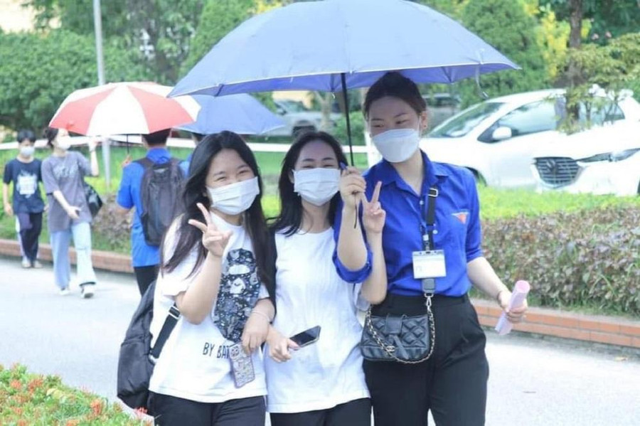 Còn nhiều cơ hội tốt cho thí sinh không đỗ vào lớp 10 các trường THPT công lập Còn nhiều cơ hội tốt cho thí sinh không đỗ vào lớp 10 các trường THPT công lập