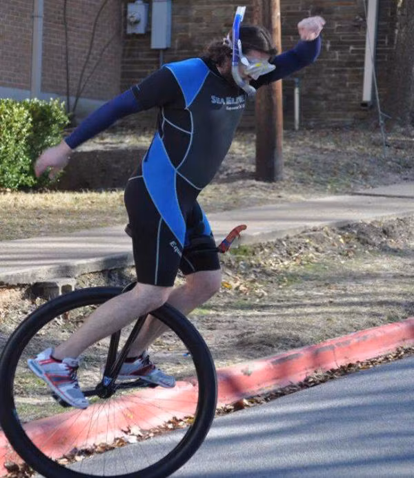 ‘Chết cười’ với những người nước ngoài hài hước ảnh 3