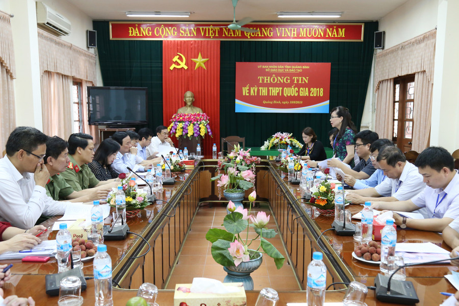 Đoàn công tác Bộ GD&ĐT làm việc với ban chỉ đạo thi tỉnh Quảng Bình Đoàn công tác Bộ GD&ĐT làm việc với ban chỉ đạo thi tỉnh Quảng Bình