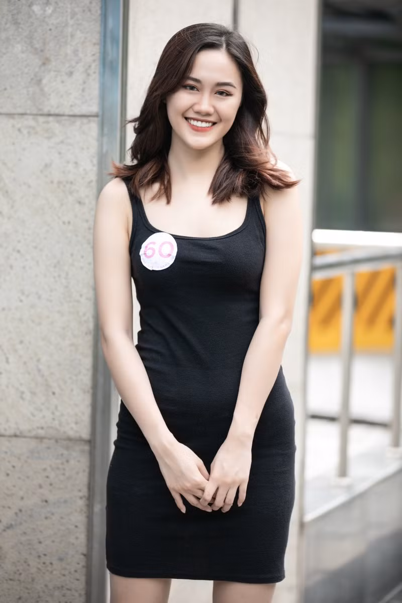 Dàn thí sinh khoe sắc tại vòng Sơ khảo phía Nam Hoa Hậu Việt Nam 2020 ảnh 5