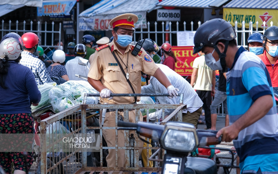Hình ảnh phong toả khu chợ lớn nhất Cần Thơ ảnh 9