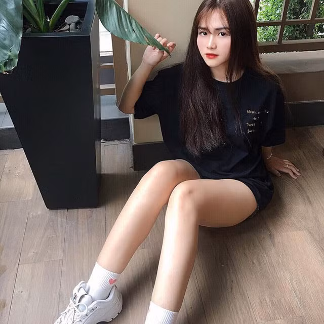  Mình có thể mặc những bộ đồ mà trước đây không dám mặc. Hơn nữa, mình cảm thấy khỏe khoắn, tràn đầy năng lượng, đó mới là điều quan trọng nhất, Thảo nói. 