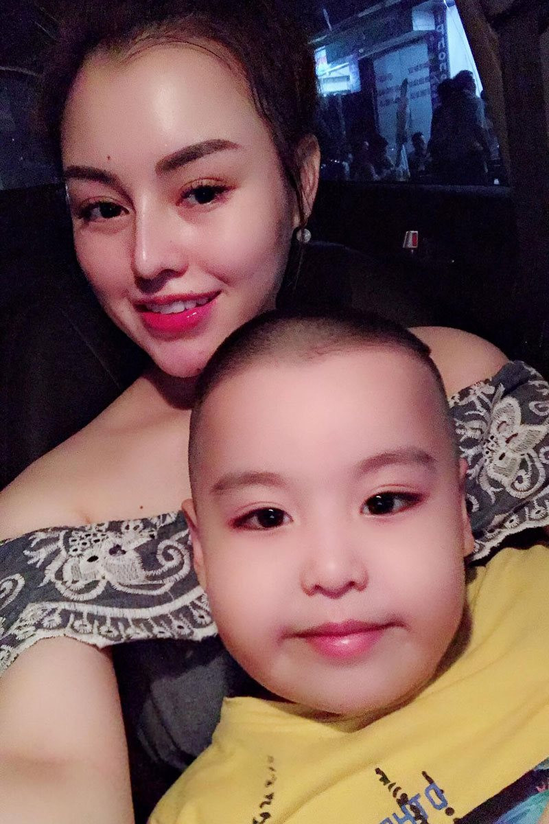 Bà mẹ bỉm sữa nổi tiếng xứ Thanh- Trần Boon