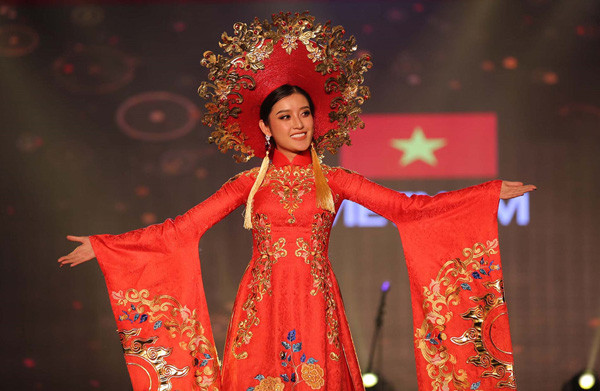 Huyền My bất ngờ dẫn đầu Top 5 thí sinh Miss Grand International được yêu thích nhất