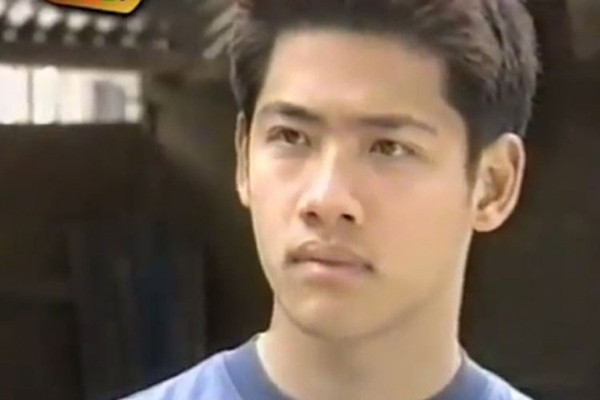 ngay-ay-bay-gio-cua-dan-dien-vien-hoa-co-may-phan-2-2