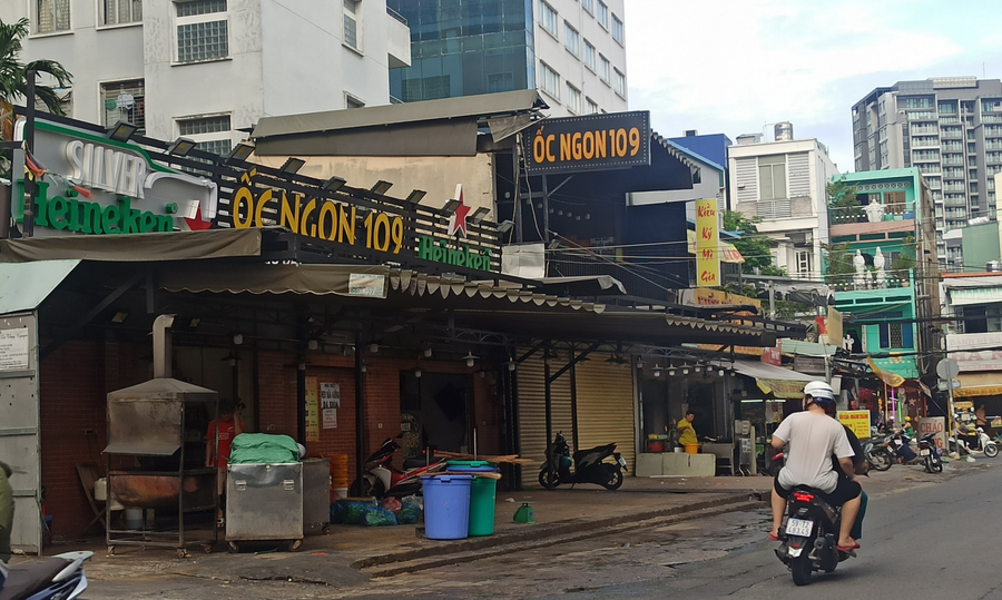 Quán ốc Ngon nơi xảy ra vụ việc. Quán ốc Ngon nơi xảy ra vụ việc.