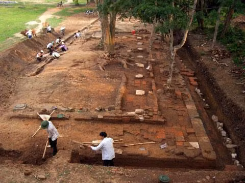 Cấp phép khai quật di tích Thành Quèn