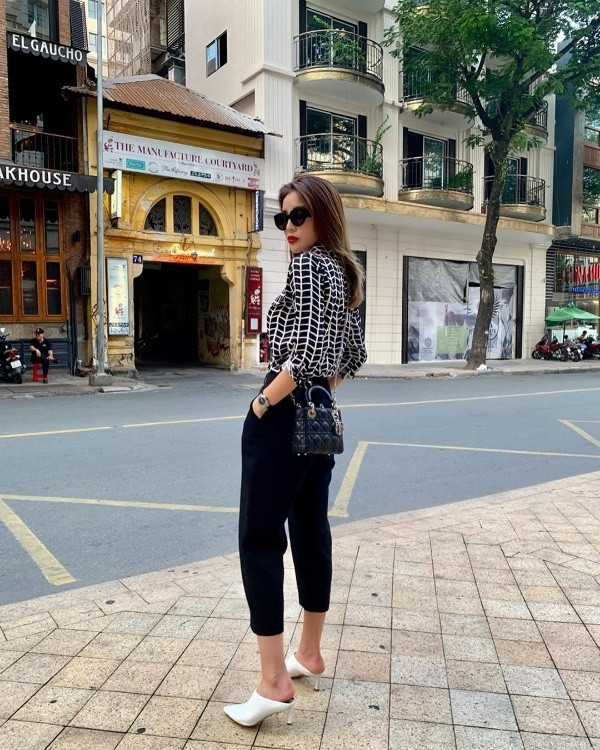 Chi Pu ghi điểm tuyệt đối với set đồ cực đơn giản ảnh 12 strete style sao việt