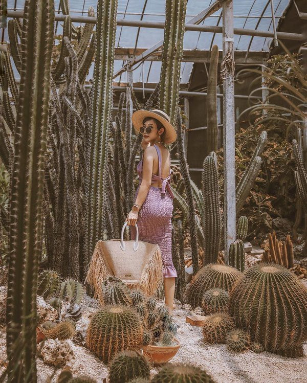 Đi chơi dịp lễ, chị em nên diện các gam màu chuẩn sành điệu này ảnh 12 may khi co dip mac dep, chi em di choi le nho dien cac gam mau nhin la thich nay - 12