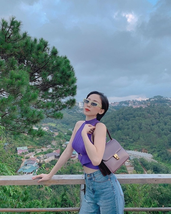 Chi Pu ghi điểm tuyệt đối với set đồ cực đơn giản ảnh 7 strete style sao việt