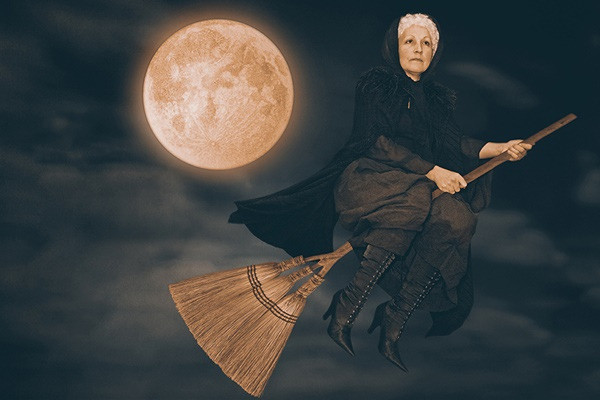 7 lễ hội Giáng sinh kỳ lạ nhất thế giới ảnh 2 Những lễ hội Giáng sinh kỳ lạ nhất thế giới