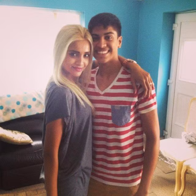 Ameen từng xấu hổ khi mọi người nhầm mẹ là bạn gái mình